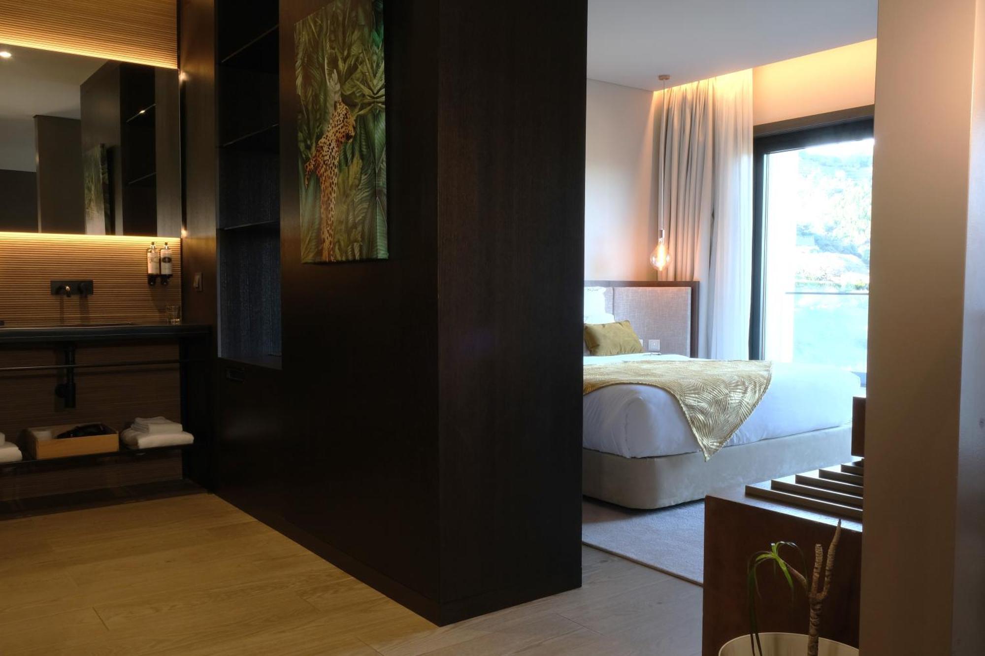 Mw Douro Wine & Spa Santa Marta de Penaguião Εξωτερικό φωτογραφία A room at the hotel